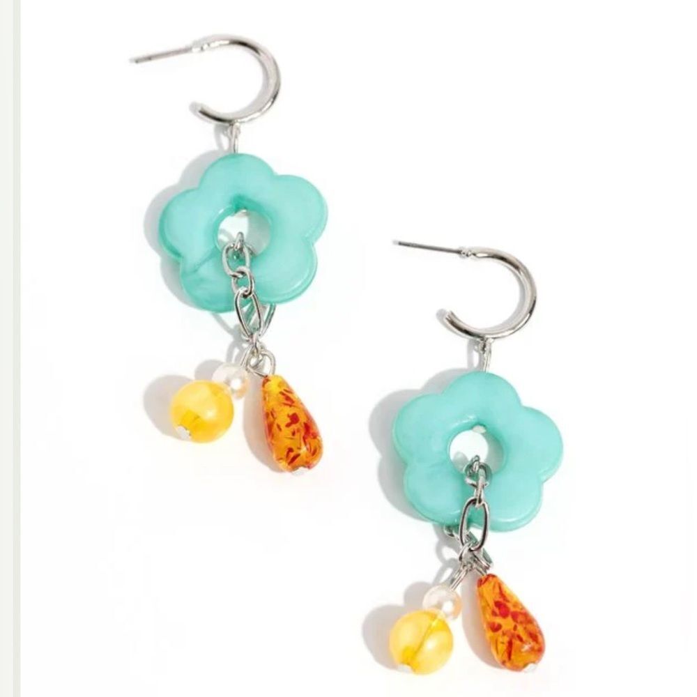 Paparazzi Gone Stir Crazy Dangle Earrings